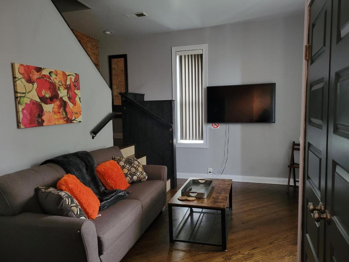 Modern Rustic Split Level With Balcony Apartment Cincinnati